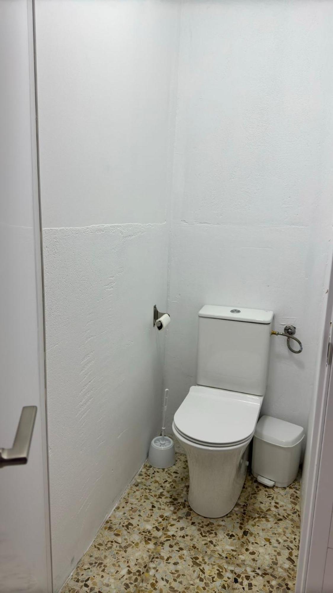 Hostel Puerta Del Angel มาดริด ภายนอก รูปภาพ