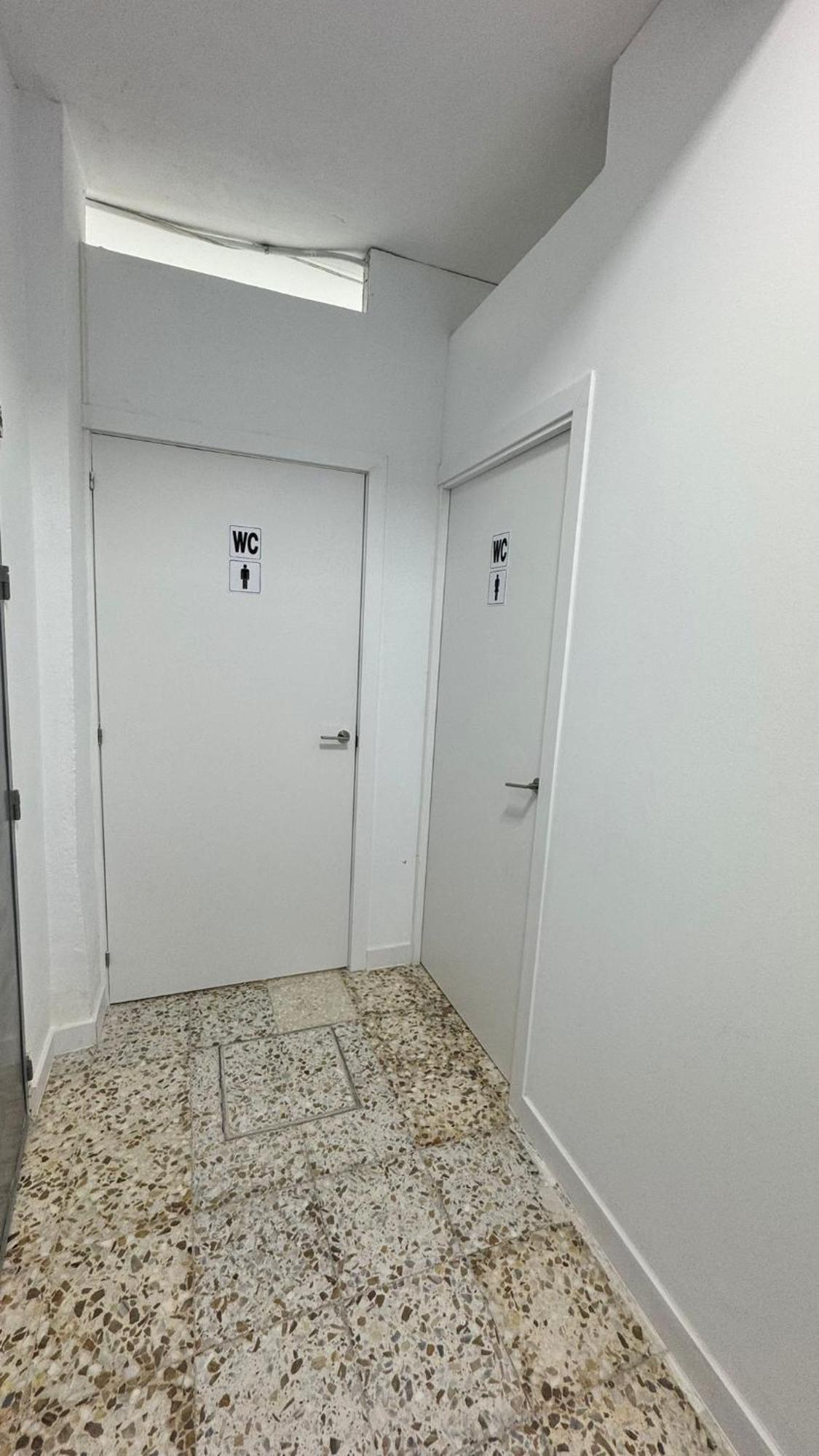 Hostel Puerta Del Angel มาดริด ภายนอก รูปภาพ